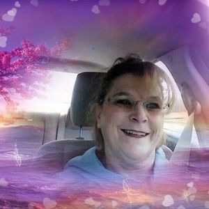 Meet your Posher, Vickie